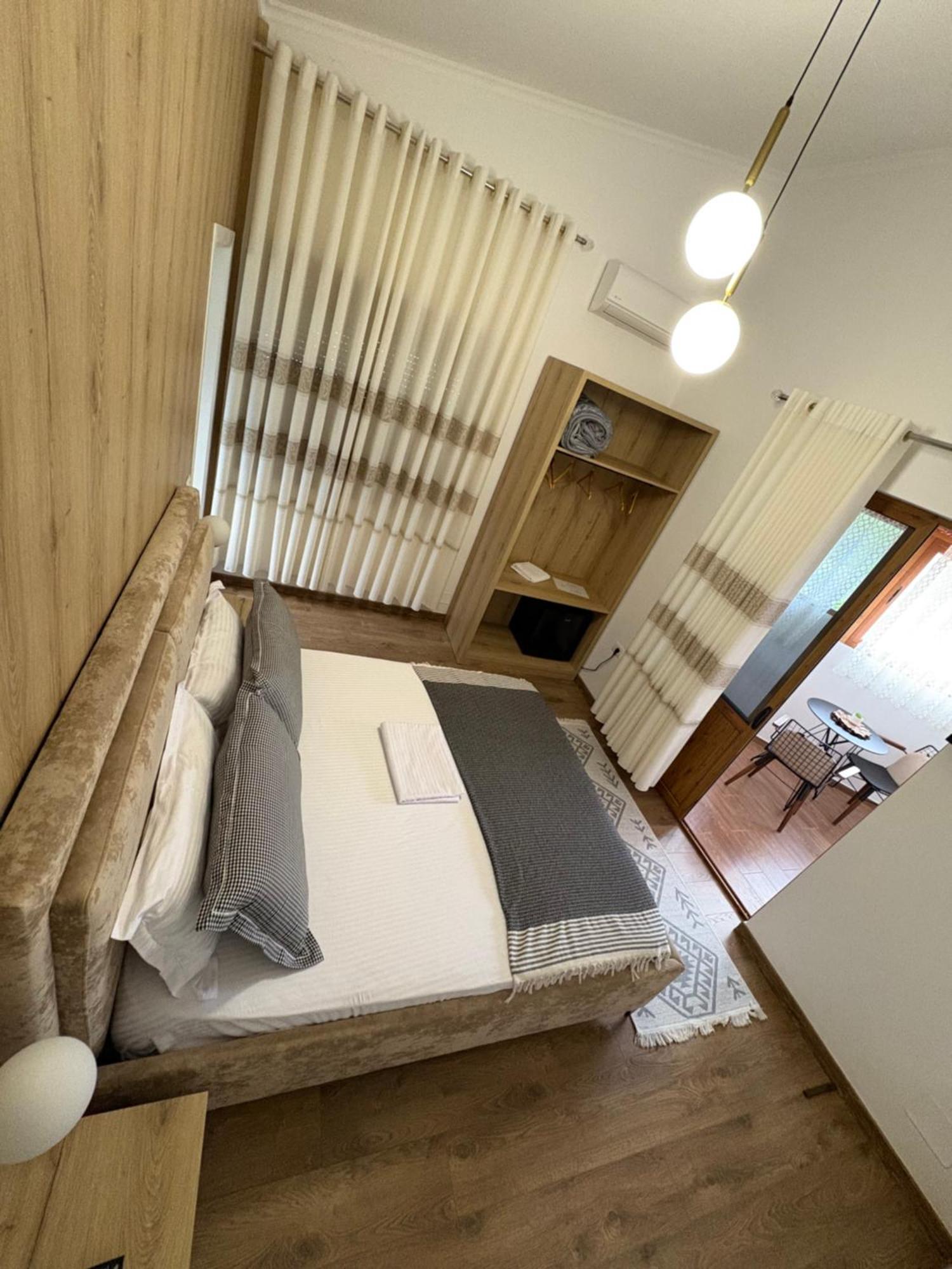 Salillari Guest House Берат Экстерьер фото